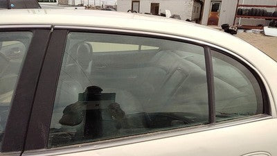 2000-05 Buick Lesabre Driver Left Rear Side Window Door Glass Oem Back 15256611