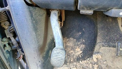 2001 Dodge Caravan Parking Brake Pedal Assembly Oem Complete Emergency Unit