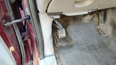 1997 Ford Expedition Parking Brake Pedal Assembly Oem Complete Emergency Unit