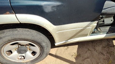 96-97 Suzuki Sidekick Passenger Right Rear Moulding From Door Back Trim Strip