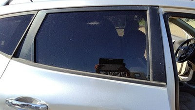 2008-2015 Nissan Rogue Passenger Right Rear Side Window Door Glass Oem Back