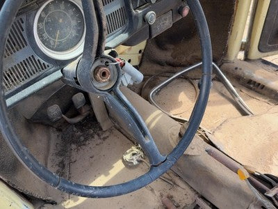 1971 Vw Super Beetle Steering Column Assembly Oem