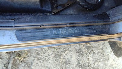 04 Mitsubishi Endeavor Passenger Right Lower Kick Trim Panel Oem 02q Sand Blast