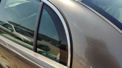 1997-2005 Buick Park Ave Driver Left Rear Vent Window Back Door Glass With Frame