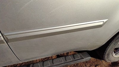 2009 Honda Pilot Driver Left Rear Moulding From Door Back Trim Strip Silver Si
