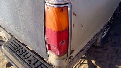1981-1987 Isuzu Pup Pickup Passenger Right Tail Light Brake Lamp Oem Rear