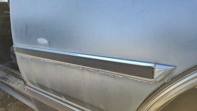 1989 Olds Cutlass Cierra Driver Left Rear Upper Moulding On Quarter Panel Oem