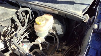 1999-2004 Jeep Grand Cherokee Power Brake Booster With Master Cylinder Pair Set