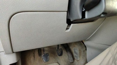 2006-2011 Chevy Hhr Lower Dash Under Column Knee Bolster Trim Panel Oem Gray 14B