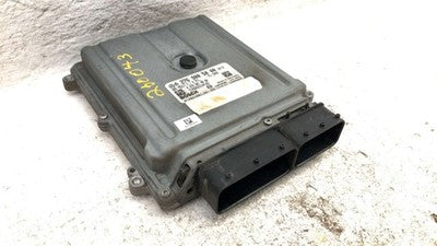 13-15 Mercedes C300 Electronic Control Module Computer Ecm Ecu 3.5L 2769004900