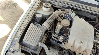00-02 Cabrio Convertible Air Intake Cleaner Filter Box Housing With Tube 2.0L
