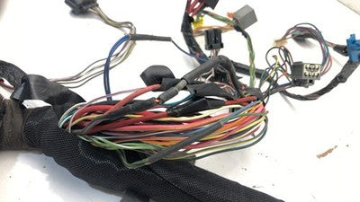 2005 Liberty Complete Wiring Harness Behind Dash 3.7L 4X2 Section Been Repaired