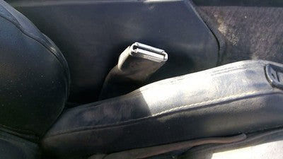 1986 Chevy Corvette C4 Passenger Right Front Seat Belt Buckle Receiver Black