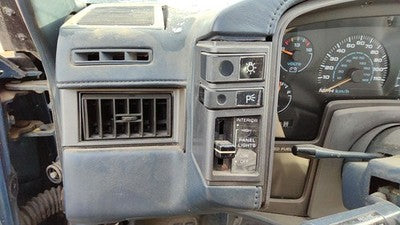 1989 Olds Cutlass Calais Headlight Switch Control Knob Buttons Dash Oem