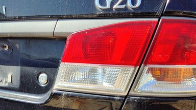 1999-02 Infiniti G20 Passenger Right Tail Light Brake Lamp Oem Rear Lid Mounted
