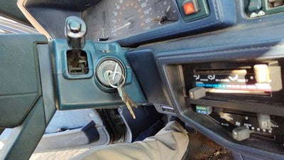 1985-1986 Toyota Camry Ignition Switch Assembly With Key Complete Electrical Oem