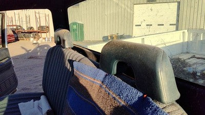 1993 Gmc Sierra 2500 Pair Of Front Headrests Oem Left Right Set Seat