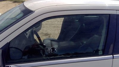 2005-2010 Chrysler 300 Driver Left Front Side Window Door Glass Oem 05065487Ad