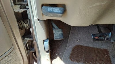 1997 Silverado 2500 Parking Brake Pedal Assembly Oem Complete Emergency Unit
