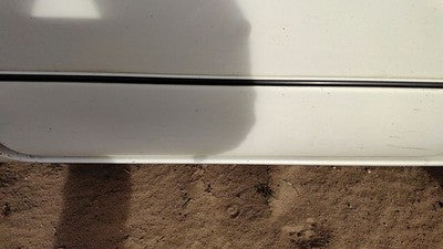 97-03 Regal Passenger Right Rear Lower Moulding From Door Back Trim White 16U