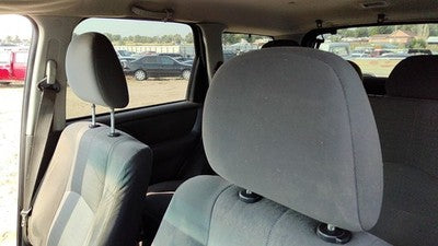 2005-2006 Mazda Tribute Pair Of Headrests Oem Left Right Set Front Seat