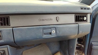 1985-1991 Olds Cutlass Calais Center Dash Heater Vent Assembly Oem Ac 22535371
