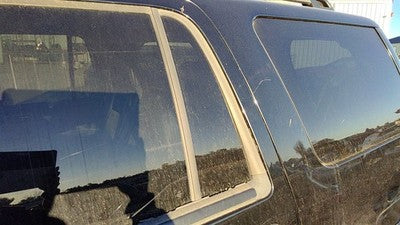 03-17 Ford Expedition Driver Left Rear Vent Window Back Door Glass With Frame