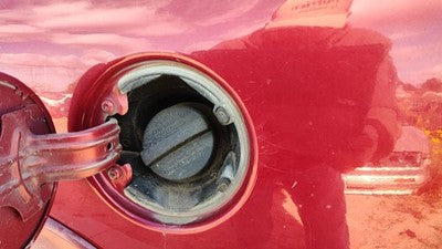 2000-2003 Dodge Durango Fuel Filler Neck Assembly With Gas Cap Oem 52102468ab