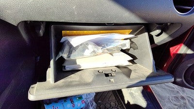 2004 Mitsubishi Outlander Glove Box Assembly Complete Door With Latch Oem Black