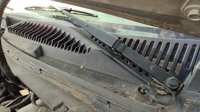 2003-2007 Silverado 1500 Driver Left Windshield Wiper Arm Oem Blade Lever