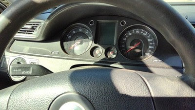 2006-2007 Vw Passat Trim Bezel Around Speedometer Oem Dash Surround Panel