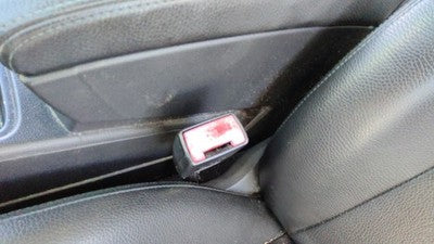 2006-2010 Vw Passat Driver Left Front Seat Belt Buckle Receiver Oem Qq Black