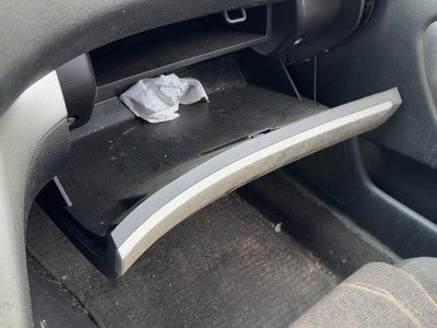 08-09 Legacy Outback Glove Box Assembly Complete Door With Latch Oem Black