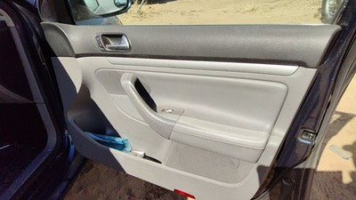 2006 Vw Jetta Passenger Right Front Inside Door Trim Panel Only Oem Gray