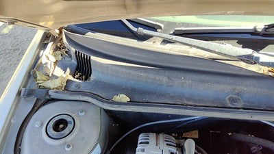 2004 Pontiac Grand Am Windshield Wiper Cowl Vent Trim Panel Oem Cover