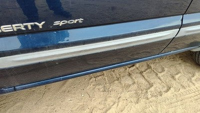 2002 Jeep Liberty Driver Left Front Moulding From Door Oem Trim Strip