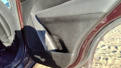 14-15 Sorento Passenger Right Rear Door Trim Panel With Switches Back Va Black