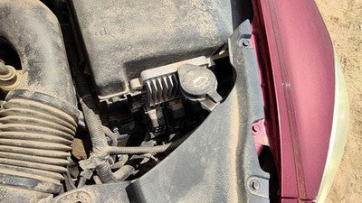 2008-12 Chevy Malibu Windshield Washer Fluid Reservoir With Pump Oem Wiper Tank