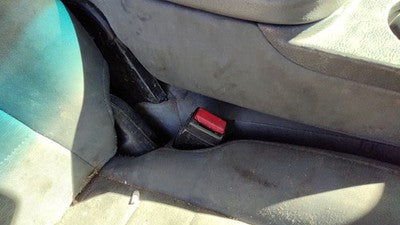 13-18 Dodge Ram 4500 Passenger Right Front Seat Belt Buckle Receiver Oem Gray X8