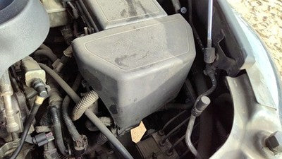 2006-2011 Chevy Hhr Ecm Cover Plastic Shield Oem 2.2L 22731070
