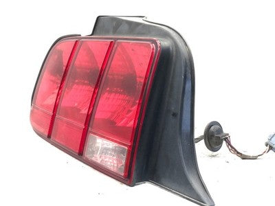 2005-2009 Ford Mustang Driver Left Tail Light Oem Rear Brake Lamp 6R3z13405a