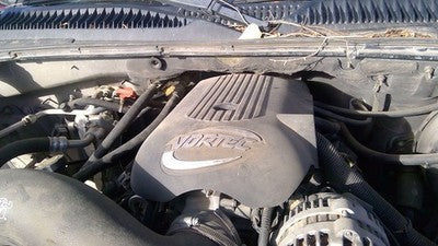 2001 Chevy Tahoe Engine Cover Top Plastic Shield Oem 5.3l