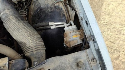 1989 Chevy S10 Pickup Oil Filter Housing Mount Oem 4.3L
