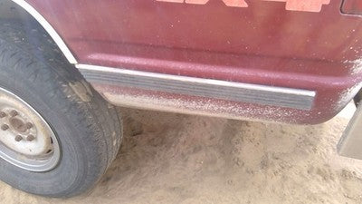 1988 Gmc Sierra 2500 Driver Left Rear Moulding On Quarter Panel Oem Rear Box