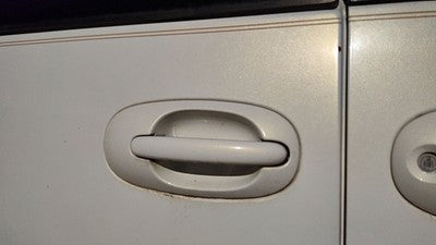 98 Town & Country Passenger Right Rear Outside Door Handle Back Pwp Golden White