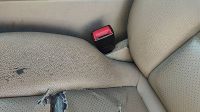 2009-2014 Mercedes C300 Driver Left Front Seat Belt Buckle Receiver Beige 125