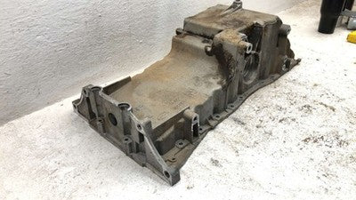 2003-2009 Chevy Trail Blazer Engine Oil Pan With Good Drain Plug Oem 4.2L