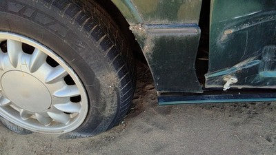1996 Olds 88 Driver Left Moulding From Fender Oem Trim Strip Green
