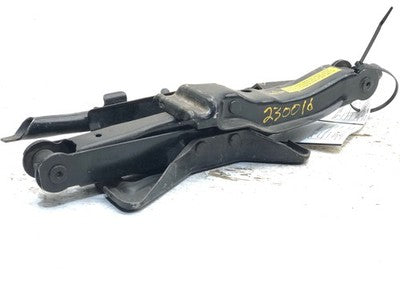 1999 Saturn Sl2 Complete Spare Jack With Tool Wrench Oem Set Pair