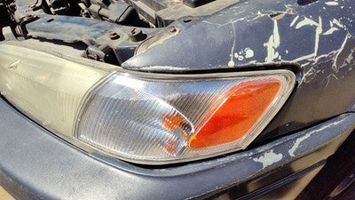 97-99 Toyota Camry Driver Left Front Turn Signal Light Lamp Oem Fender Mounted